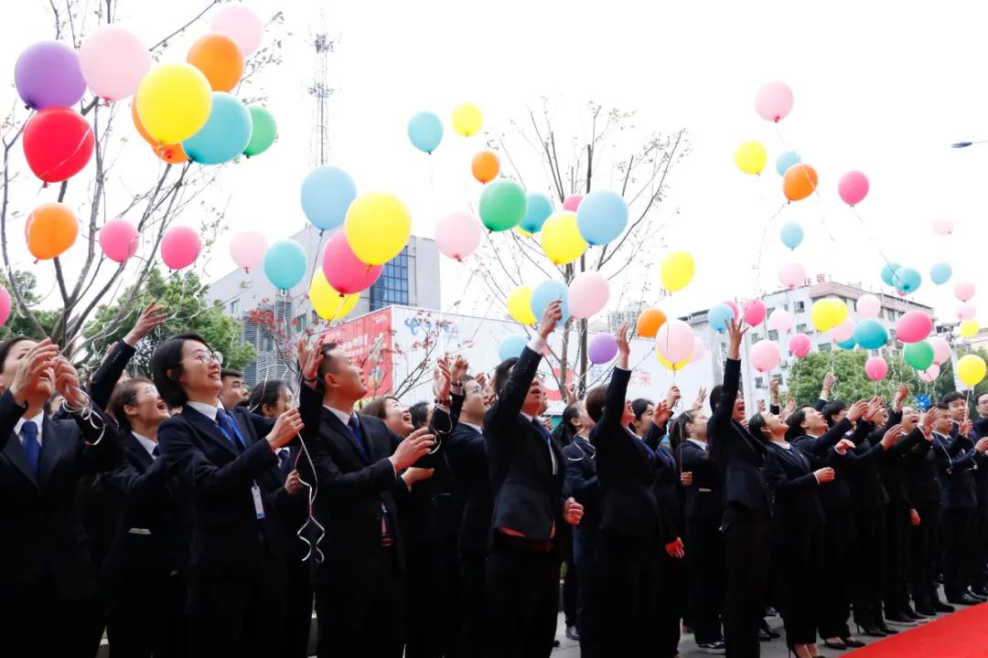 郴州锦马置业有限公司,天一房产销售,五岭新天地楼盘销售,锦马时代中心房产销售,酒店经营管理哪里好